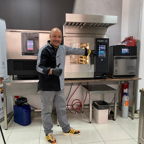 Horno compacto para hosteleria