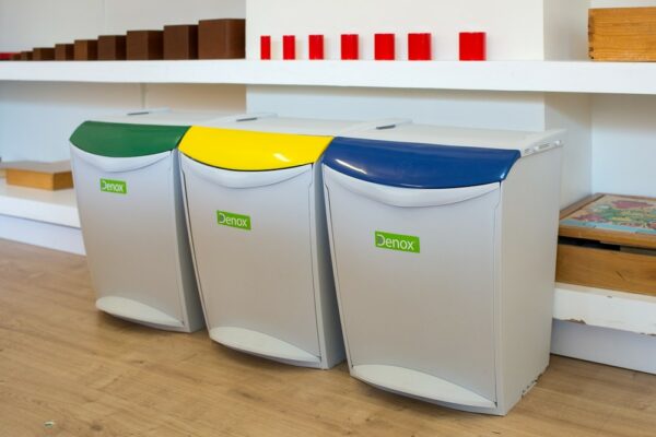 Cubos de reciclaje para hosteleria Castellon